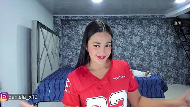 Snapshot of Daniela_x19 chatting on April 11, 2026, 1:13 am Daniela x19 online show from April 11, 2026, 1:13 am