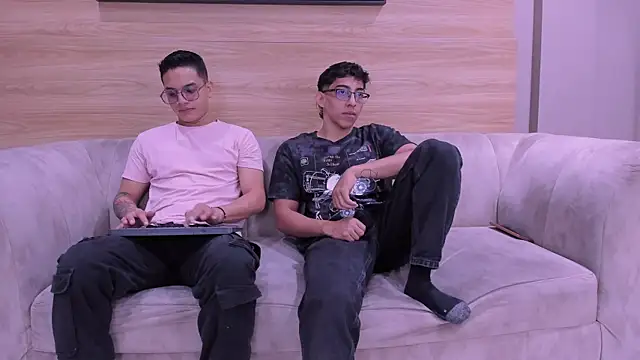 axel vega online show from February 4, 2026, 7:53 pm