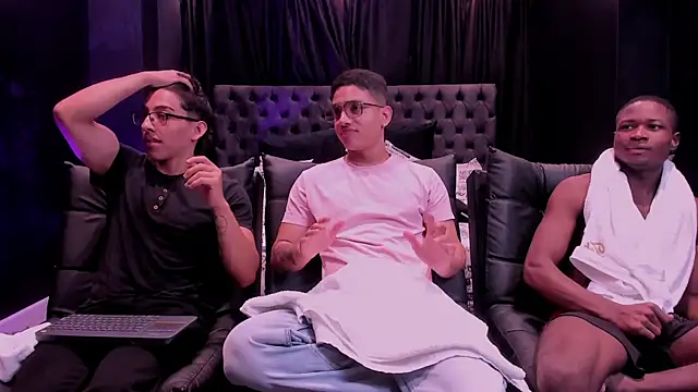 axel vega online show from February 13, 2026, 9:04 pm