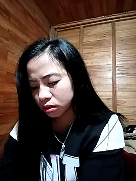 tulipsexy online show from November 10, 2025, 9:58 am