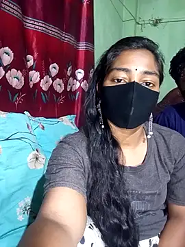 Snapshot of Cute_Couple59 chatting on March 11, 2026, 6:02 pm Cute Couple59 online show from March 11, 2026, 6:02 pm