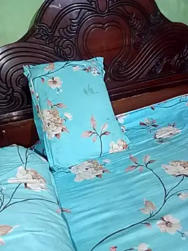 Snapshot of Cute_Couple59 chatting on April 9, 2026, 5:19 pm Cute Couple59 online show from April 9, 2026, 5:19 pm