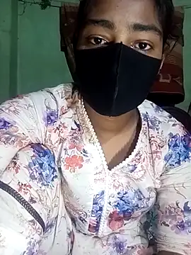 Snapshot of Cute_Couple59 chatting on March 18, 2026, 9:15 pm Cute Couple59 online show from March 18, 2026, 9:15 pm