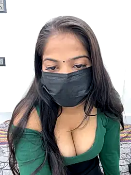 Snapshot of Rihana_01 chatting on November 11, 2025, 9:59 am Rihana 01 online show from November 11, 2025, 9:59 am