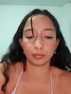 Snapshot of Vale_stone_ chatting on March 13, 2026, 5:23 am Vale stone online show from March 13, 2026, 5:23 am