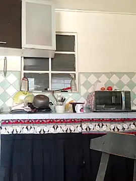 Snapshot of Vale_stone_ chatting on April 7, 2026, 5:26 pm Vale stone online show from April 7, 2026, 5:26 pm