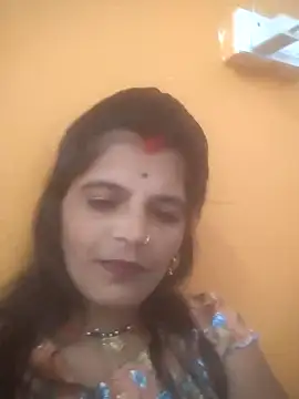 Hott cutgirl online show from October 6, 2025, 6:03 am