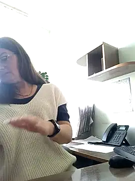 Snapshot of ValeriaLove43211 chatting on October 8, 2025, 7:54 am ValeriaLove43211 online show from October 8, 2025, 7:54 am