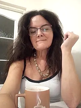 Snapshot of ValeriaLove43211 chatting on September 17, 2025, 7:16 pm ValeriaLove43211 online show from September 17, 2025, 7:16 pm