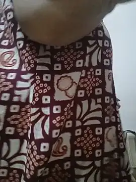 Snapshot of Jeya_thakur chatting on July 10, 2026, 4:23 am Jeya thakur online show from July 10, 2026, 4:23 am