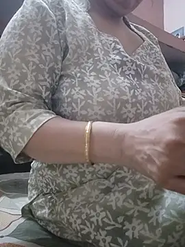 Snapshot of Jeya_thakur chatting on June 30, 2026, 5:18 am Jeya thakur online show from June 30, 2026, 5:18 am