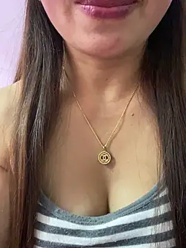 Milky-milk online show from March 12, 2026, 1:15 pm