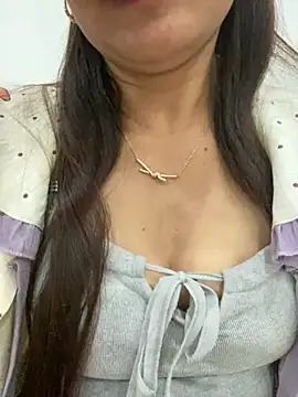 Snapshot of Milky-milk chatting on April 22, 2026, 2:57 pm Milky-milk online show from April 22, 2026, 2:57 pm