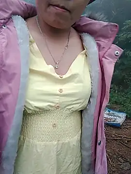 Snapshot of Biu_xx chatting on January 6, 2026, 12:47 am Biu xx online show from January 6, 2026, 12:47 am