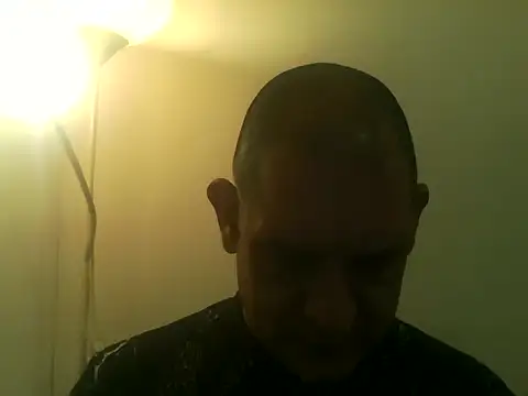 Snapshot of Stack1122 chatting on November 28, 2025, 5:35 pm Stack1122 online show from November 28, 2025, 5:35 pm