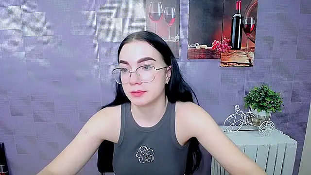 Snapshot of MiraBabe_ chatting on November 17, 2025, 9:46 am MiraBabe online show from November 17, 2025, 9:46 am