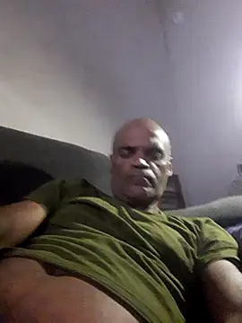 Snapshot of JeffersonRay chatting on November 10, 2025, 8:08 am JeffersonRay online show from November 10, 2025, 8:08 am