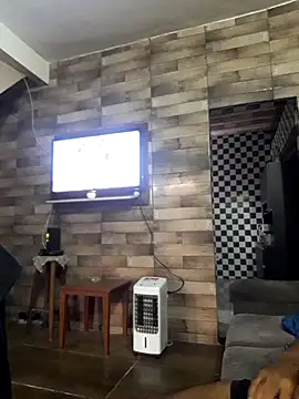 Snapshot of JeffersonRay chatting on November 7, 2025, 12:53 pm JeffersonRay online show from November 7, 2025, 12:53 pm