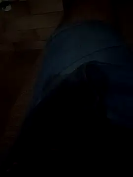 Snapshot of JeffersonRay chatting on December 17, 2025, 6:29 am JeffersonRay online show from December 17, 2025, 6:29 am