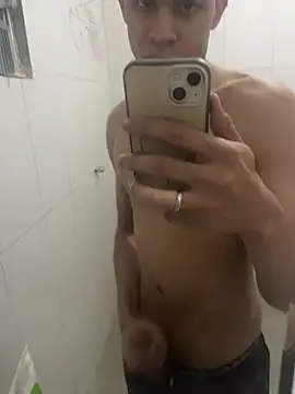 Alan18cmsafado online show from August 5, 2026, 7:08 pm