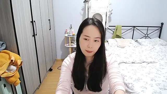 Snapshot of wxj1019 chatting on March 14, 2026, 2:45 pm wxj1019 online show from March 14, 2026, 2:45 pm