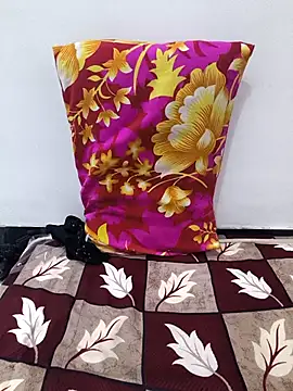 sassyishhu76 online show from November 3, 2025, 8:40 am