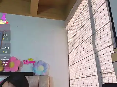Snapshot of queenalexxa111 chatting on September 26, 2025, 4:47 pm queenalexxa111 online show from September 26, 2025, 4:47 pm