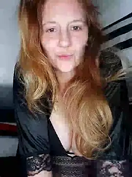 Snapshot of anayshotgirl chatting on November 30, 2025, 9:15 pm anayshotgirl online show from November 30, 2025, 9:15 pm