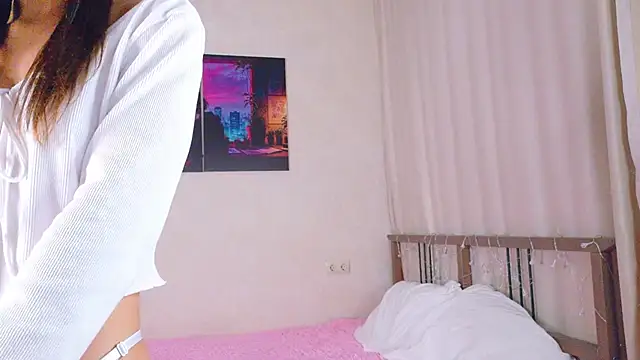 Snapshot of OnlyForYou_ chatting on November 13, 2025, 3:32 am OnlyForYou online show from November 13, 2025, 3:32 am