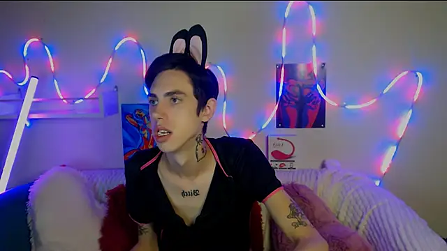 AlexNaughty14 online show from September 25, 2025, 9:04 am