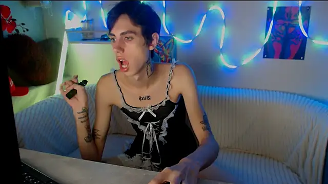 AlexNaughty14 online show from October 1, 2025, 8:41 am