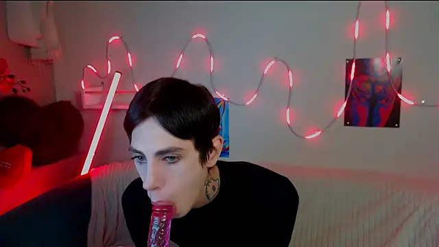 AlexNaughty14 online show from September 27, 2025, 7:47 am