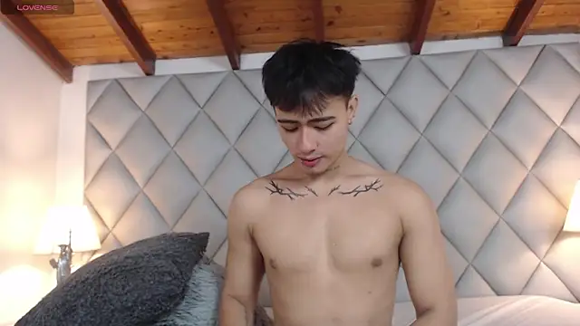 Clement Reyes online show from September 27, 2025, 12:55 pm