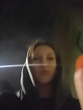 laradoom online show from November 7, 2025, 5:12 am