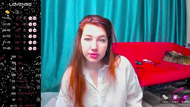 Snapshot of LillyLover_ chatting on October 10, 2025, 12:44 am LillyLover online show from October 10, 2025, 12:44 am