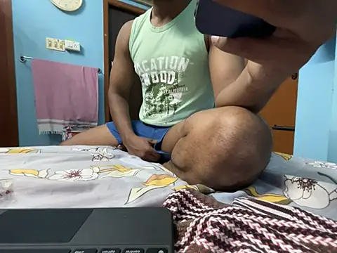 Snapshot of hornybiguy007 chatting on September 20, 2025, 6:13 pm hornybiguy007 online show from September 20, 2025, 6:13 pm