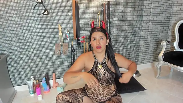 BDSM MEDUZA online show from March 9, 2026, 4:05 am