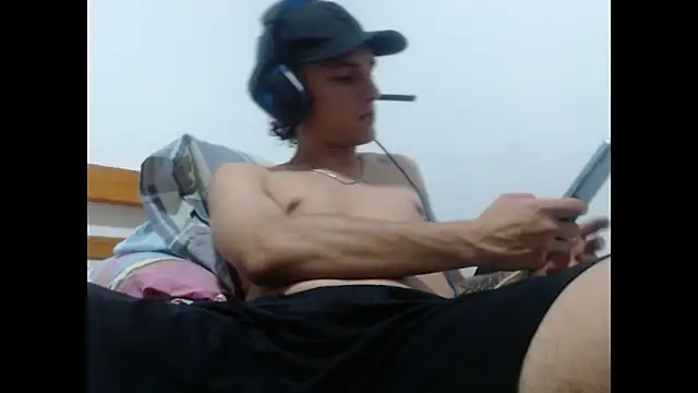 Snapshot of NicoFlame0907 chatting on October 22, 2025, 5:18 am NicoFlame0907 online show from October 22, 2025, 5:18 am