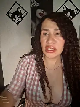 Lina 444 online show from May 22, 2026, 2:20 am