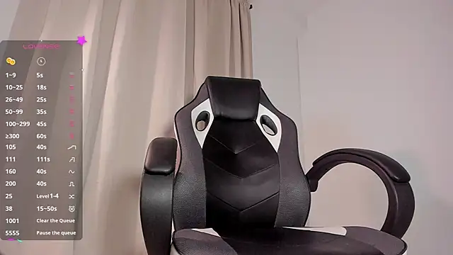 Snapshot of DarkLuster_22 chatting on October 24, 2025, 2:54 am DarkLuster 22 online show from October 24, 2025, 2:54 am