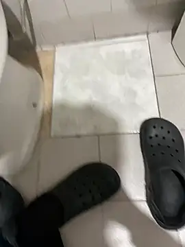 Snapshot of Fran-cisco1509 chatting on March 3, 2026, 1:40 pm Fran-cisco1509 online show from March 3, 2026, 1:40 pm