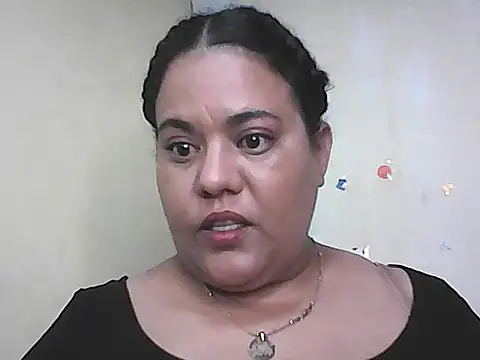 Zami-32 online show from November 25, 2025, 11:16 pm