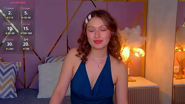 ChloeLavender online show from October 10, 2025, 1:56 pm