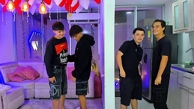 Snapshot of Houseofwarrios chatting on February 20, 2026, 5:26 am Houseofwarrios online show from February 20, 2026, 5:26 am