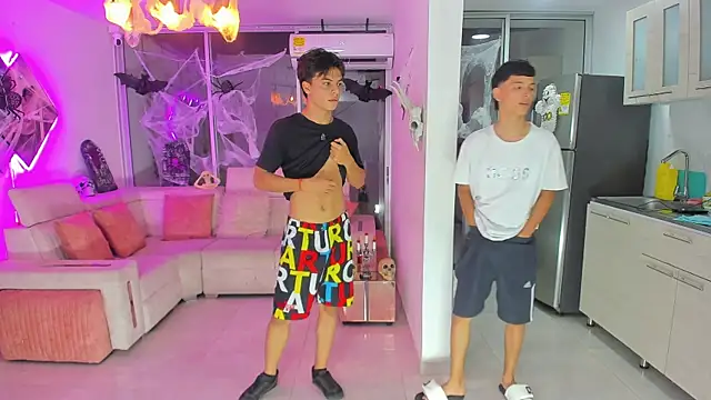 Houseofwarrios online show from October 7, 2025, 4:57 am