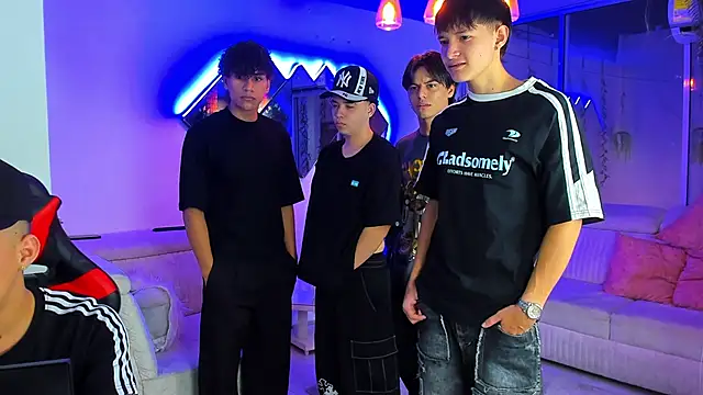 Houseofwarrios online show from March 13, 2026, 5:34 am