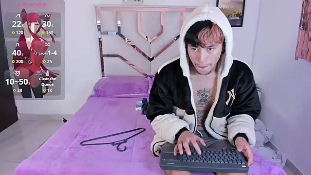 DemianSalvatore online show from February 9, 2026, 10:08 pm