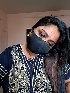 queendivya online show from June 24, 2026, 1:48 am