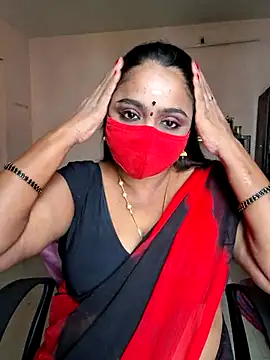 queendivya online show from June 26, 2026, 5:02 am