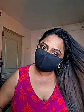 queendivya online show from July 12, 2026, 4:13 am